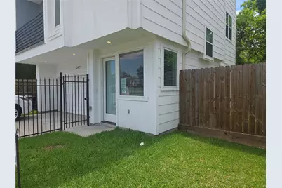 2917 Sauer Street, Houston, TX 77004 - Photo 32