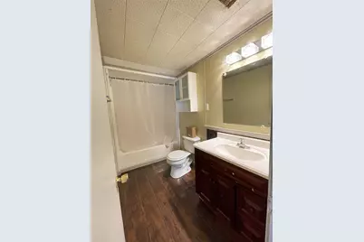 609 N Avenue D, Freeport, TX 77541 - Photo 6