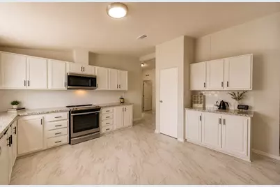 21631 County Road 37492, Cleveland, TX 77327 - Photo 10