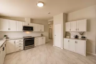 21631 County Rd 37492, Cleveland, TX 77327 - Photo 10