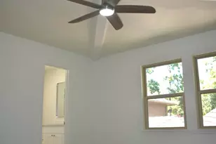 9402 Stockport Dr, Spring, TX 77379 - Photo 18