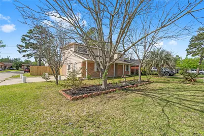 907 Northbend Drive, Baytown, TX 77521 - Photo 2