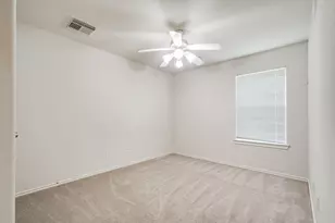 8402 Coleus Ln, Baytown, TX 77521 - Photo 28
