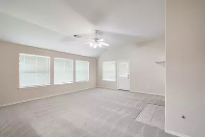 8402 Coleus Lane, Baytown, TX 77521 - Photo 16