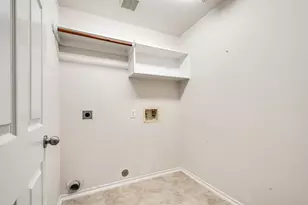 8402 Coleus Ln, Baytown, TX 77521 - Photo 30