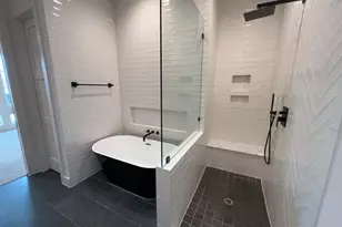 2414 Gray St, Houston, TX 77003 - Photo 10