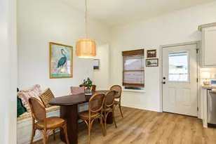 321 Yorktown Ave, Clute, TX 77531 - Photo 20