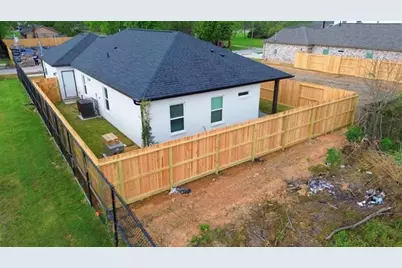 3325 Beulah Street, Houston, TX 77004 - Photo 12