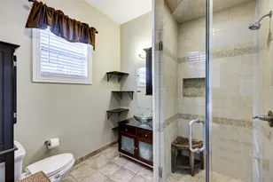 411 W 14th Street W, Houston, TX 77008 - Photo 12