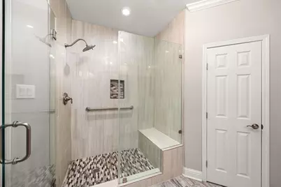 15742 Walkwood Drive, Houston, TX 77079 - Photo 28