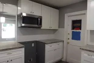 7619 Ilex St, Houston, TX 77012 - Photo 6