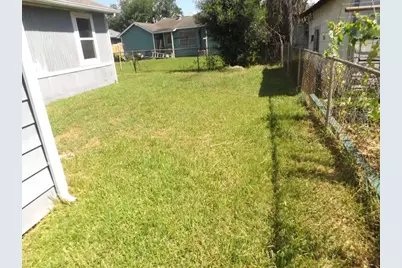 7619 Ilex Street, Houston, TX 77012 - Photo 14