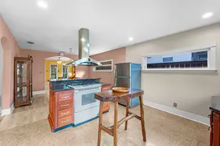 912 Robbie St, Houston, TX 77009 - Photo 16