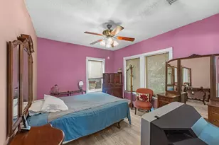 912 Robbie St, Houston, TX 77009 - Photo 26