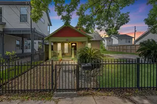 912 Robbie St, Houston, TX 77009 - Photo 1