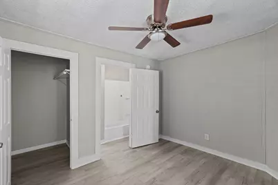 3116 Avenue L #8, Galveston, TX 77550 - Photo 6