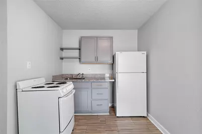 3116 Avenue L #8, Galveston, TX 77550 - Photo 2