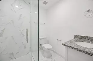 3910 Woolworth St, Houston, TX 77026 - Photo 10