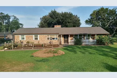 9235 Ruth Road, Rosharon, TX 77583 - Photo 2