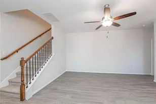 107 Silver Sky Ct, Conroe, TX 77304 - Photo 6