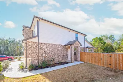 107 Silver Sky Court, Conroe, TX 77304 - Photo 4
