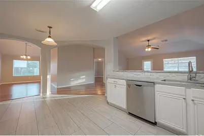 3214 Northgate Court, Manvel, TX 77578 - Photo 8