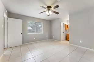 1010 E Red Cedar Cir, The Woodlands, TX 77380 - Photo 16