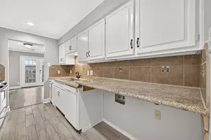 14535 Misty Meadow Ln, Houston, TX 77079 - Photo 16