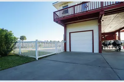 16619 Bayfront Drive, Jamaica Beach, TX 77554 - Photo 24