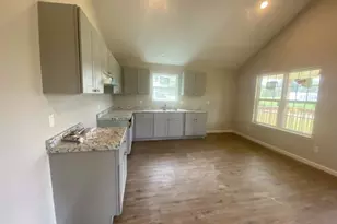 152 Pine Ridge Dr, Cleveland, TX 77327 - Photo 8