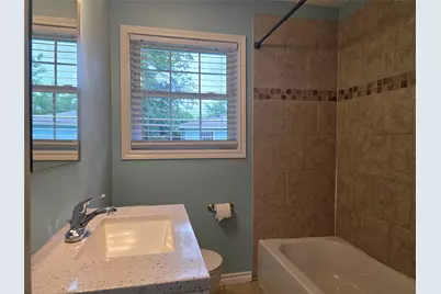 209 Franlee Street, La Marque, TX 77568 - Photo 8