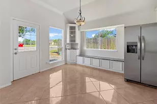 3911 Patras Dr, Pasadena, TX 77505 - Photo 10
