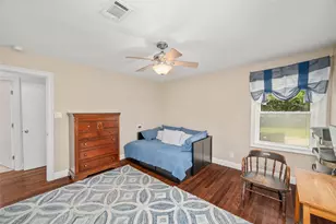 4002 Drummond St, Houston, TX 77025 - Photo 24