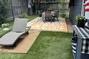 4002 Drummond St, Houston, TX 77025 - Photo 32