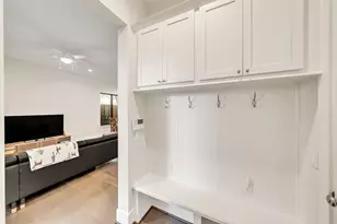 3510 Huntsford Dr, Houston, TX 77008 - Photo 14