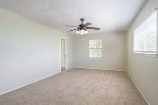 15222 Kelbrook Dr, Houston, TX 77062 - Photo 32