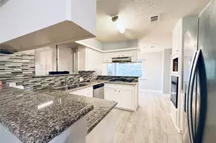 15331 Silverman St, Houston, TX 77598 - Photo 8
