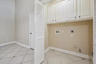 2026 Palm Forest Ln, Houston, TX 77077 - Photo 24