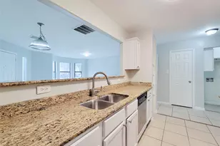 3005 La Estancia Ln, Houston, TX 77093 - Photo 10