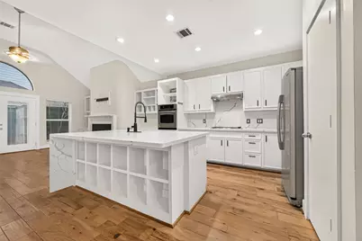9817 Marlink, Houston, TX 77025 - Photo 18