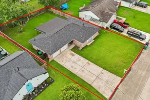 12211 Pompton Dr, Houston, TX 77089 - Photo 14
