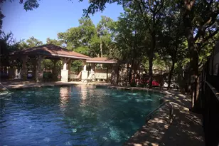 6810 Deatonhill Dr, Austin, TX 78745 - Photo 16