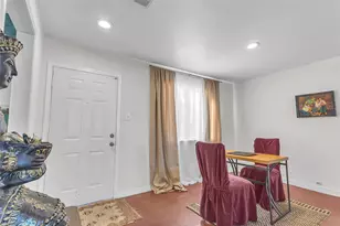 6810 Deatonhill Dr, Austin, TX 78745 - Photo 6