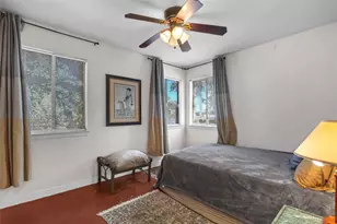 6810 Deatonhill Dr, Austin, TX 78745 - Photo 10