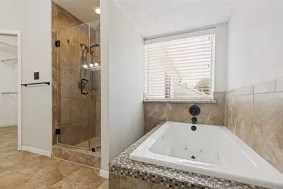 523 Aberdeen Way, Highlands, TX 77562 - Photo 14