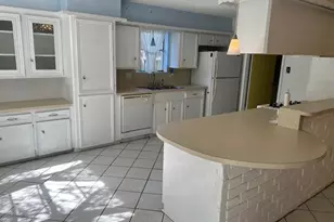 9115 Willow Meadow Dr, Houston, TX 77031 - Photo 4