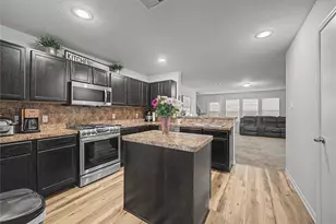 16348 Olive Sparrow Dr, Conroe, TX 77385 - Photo 6