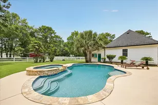 9064 Grand Lake Estates Dr, Montgomery, TX 77316 - Photo 30