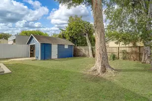 7609 Ave E, Houston, TX 77012 - Photo 32