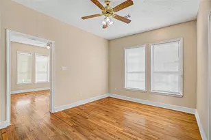 7609 Ave E, Houston, TX 77012 - Photo 8